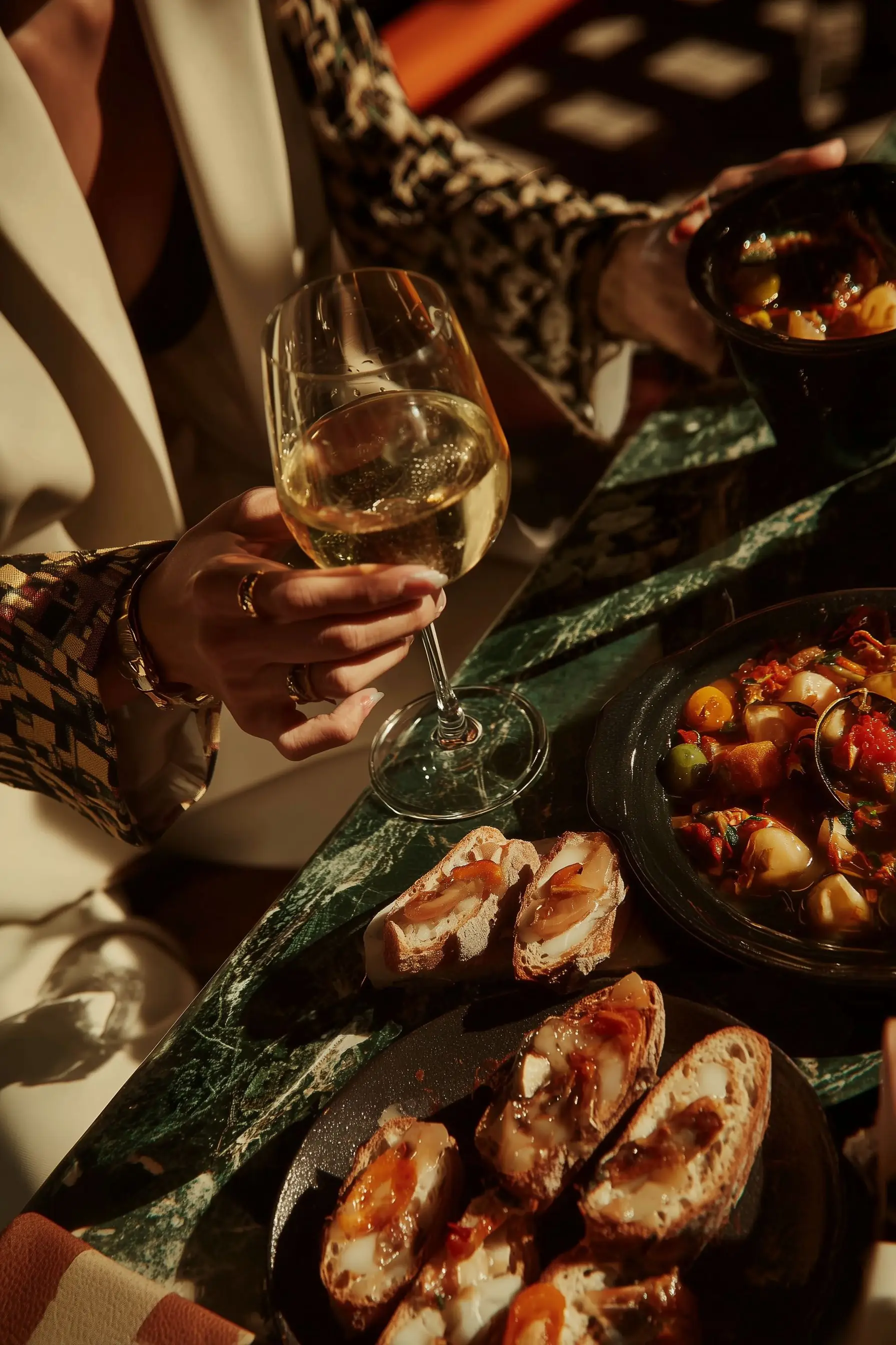 Cava & tapas - bra var för sig, bäst tillsammans.